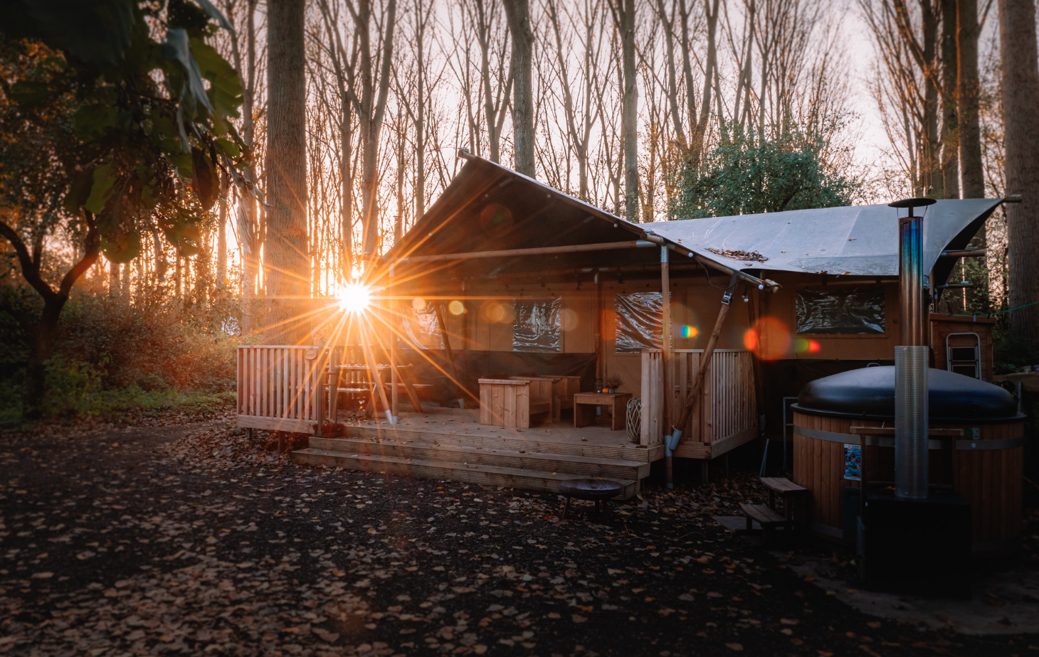 Wellness safaritent (6p) met saunaén hottub