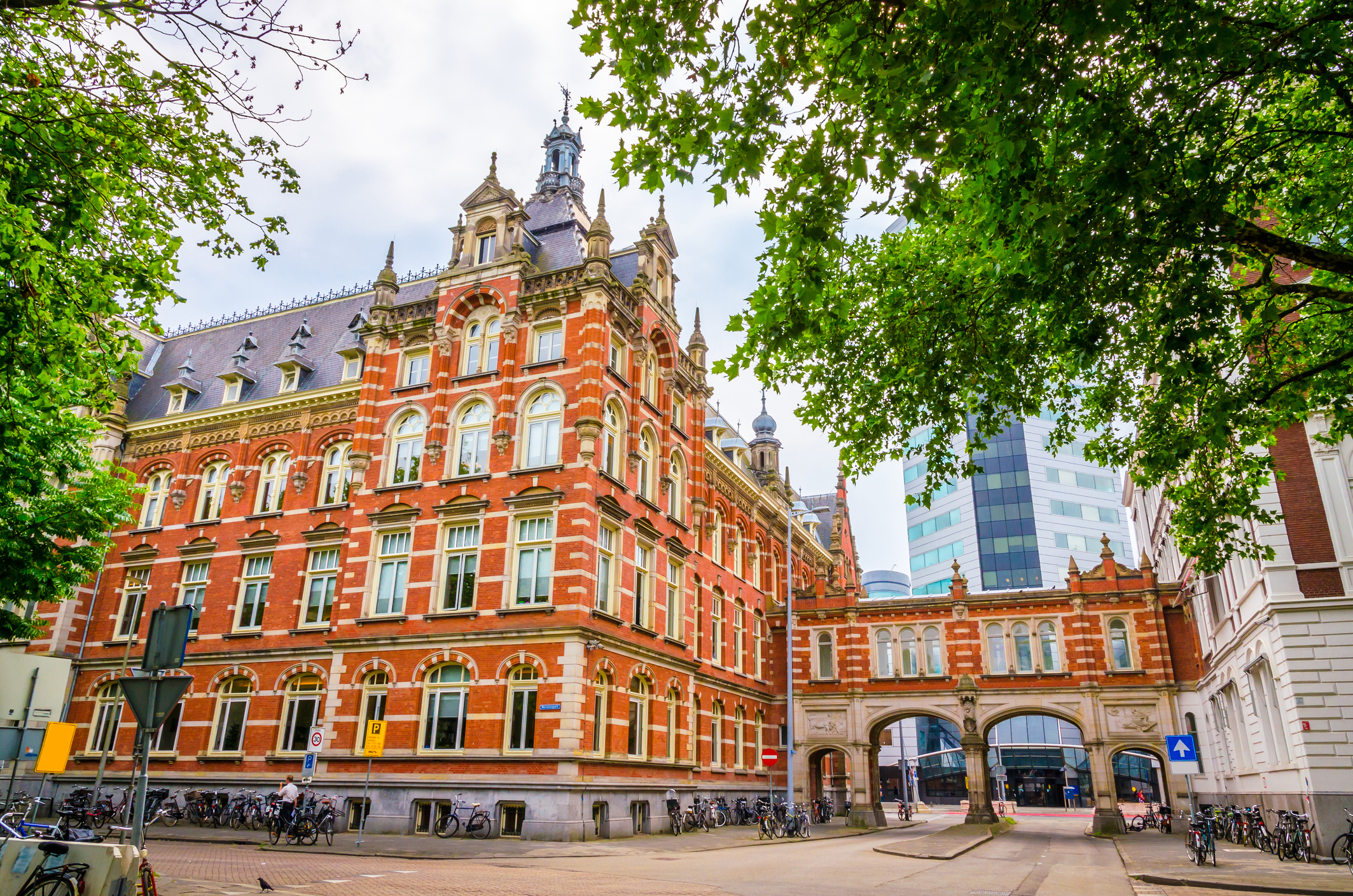 Crowne Plaza Utrecht | Verblijf in een modern hotel in het hart van Utrecht | incl. diner