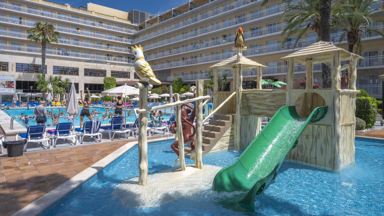 Hotel GHT Oasis Park & Spa